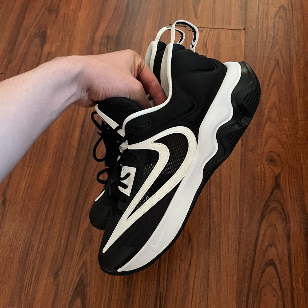Men’s Nike Giannis Immortality 3